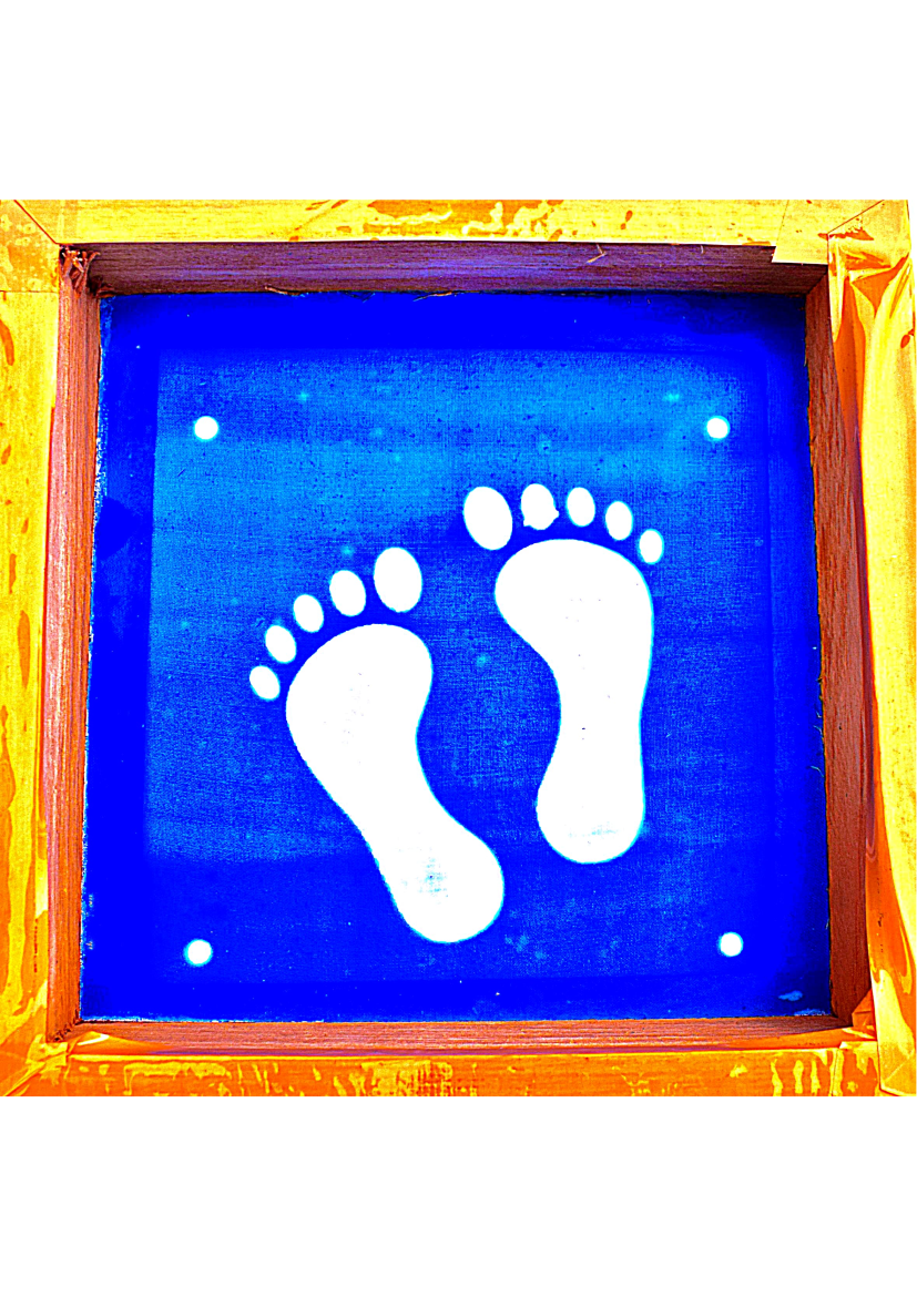 C5 – Pair of Footprints Rangoli Stencil | Utkarsha Rangoli