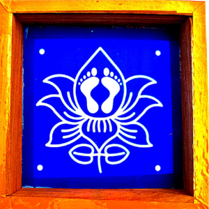 C20 – Lotus with Footprints Rangoli Stencil | Utkarsha Rangoli